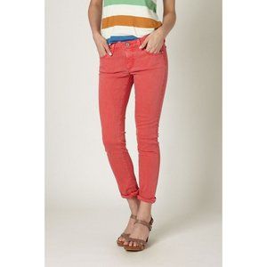 AG Adriano Goldschmied Stevie Ankle Jean in Medium Red Wash | Size 28